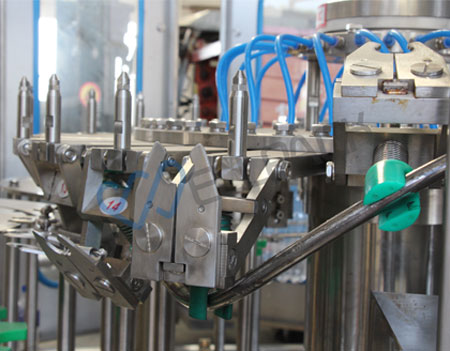 Carbonated Soft Drink Filling Machine