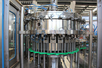 Carbonated Soft Drink Filling Machine