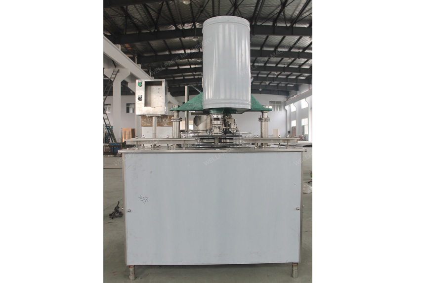 Plastic Can Sealing Machine