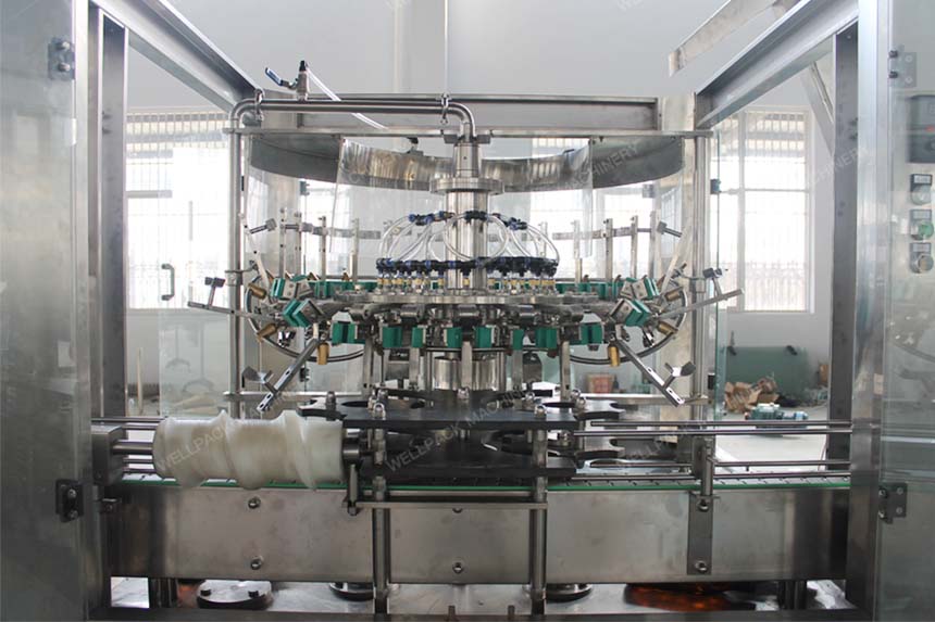 Liquor Bottling Machine