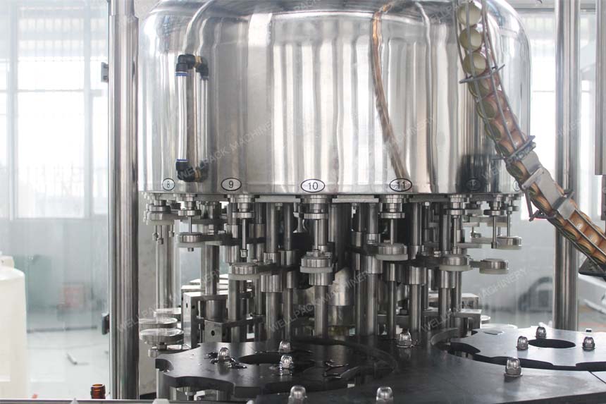 Liquor Bottling Machine