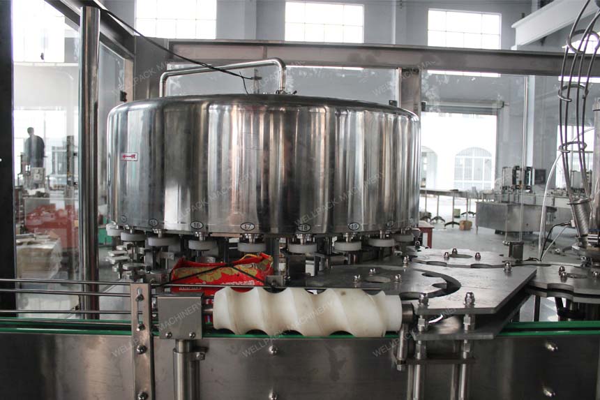 beverage canning equipment