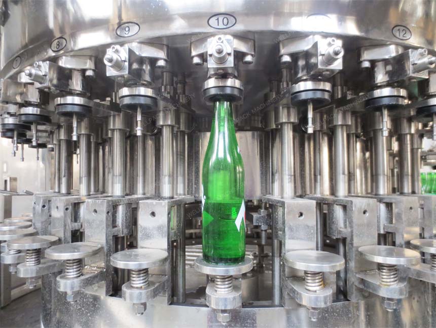 Carbonated Drink Filling Machine