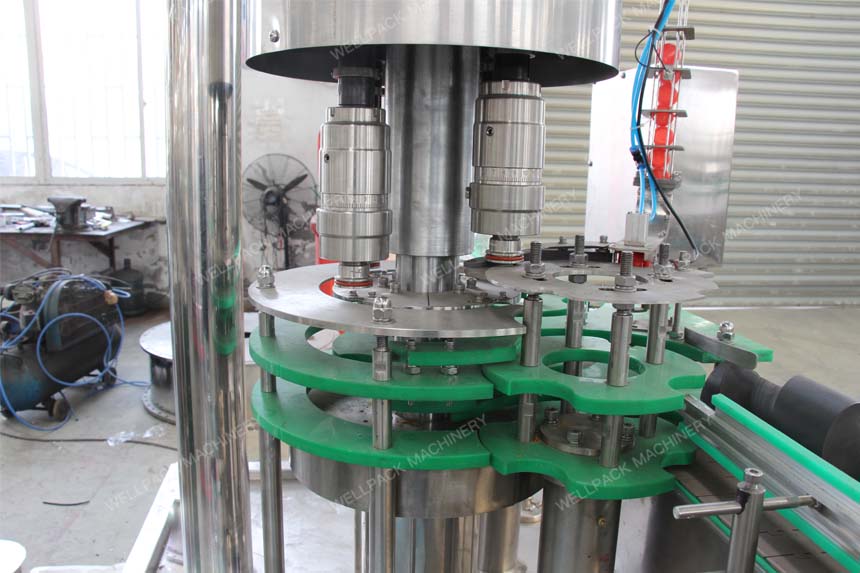 Plastic Bottle Capper
