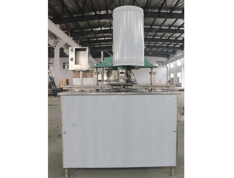 Plastic Can Sealing Machine