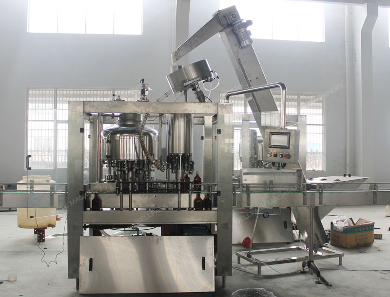 Liquor Bottling Machine