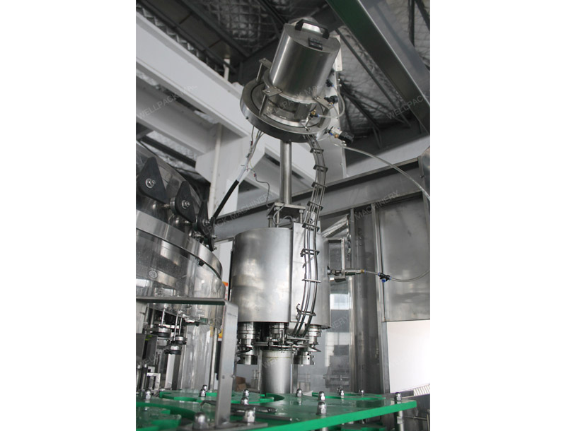 Carbonated Drink Filling Machine